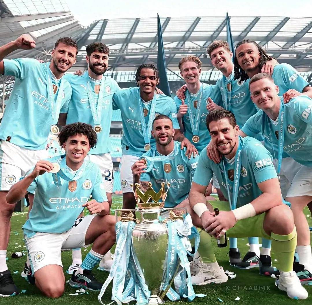 包含曼城大胜，领跑欧冠资格赛区的词条