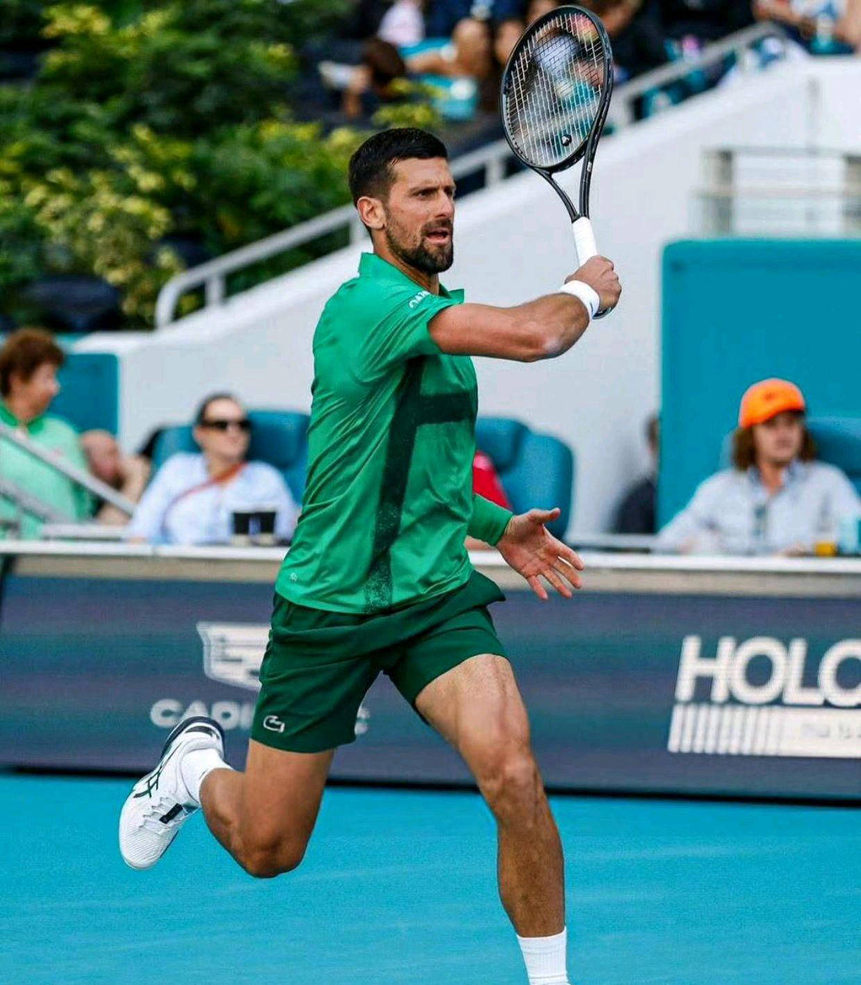 关于德约科维奇在TL比赛中连败，高光表现引发热议！的信息