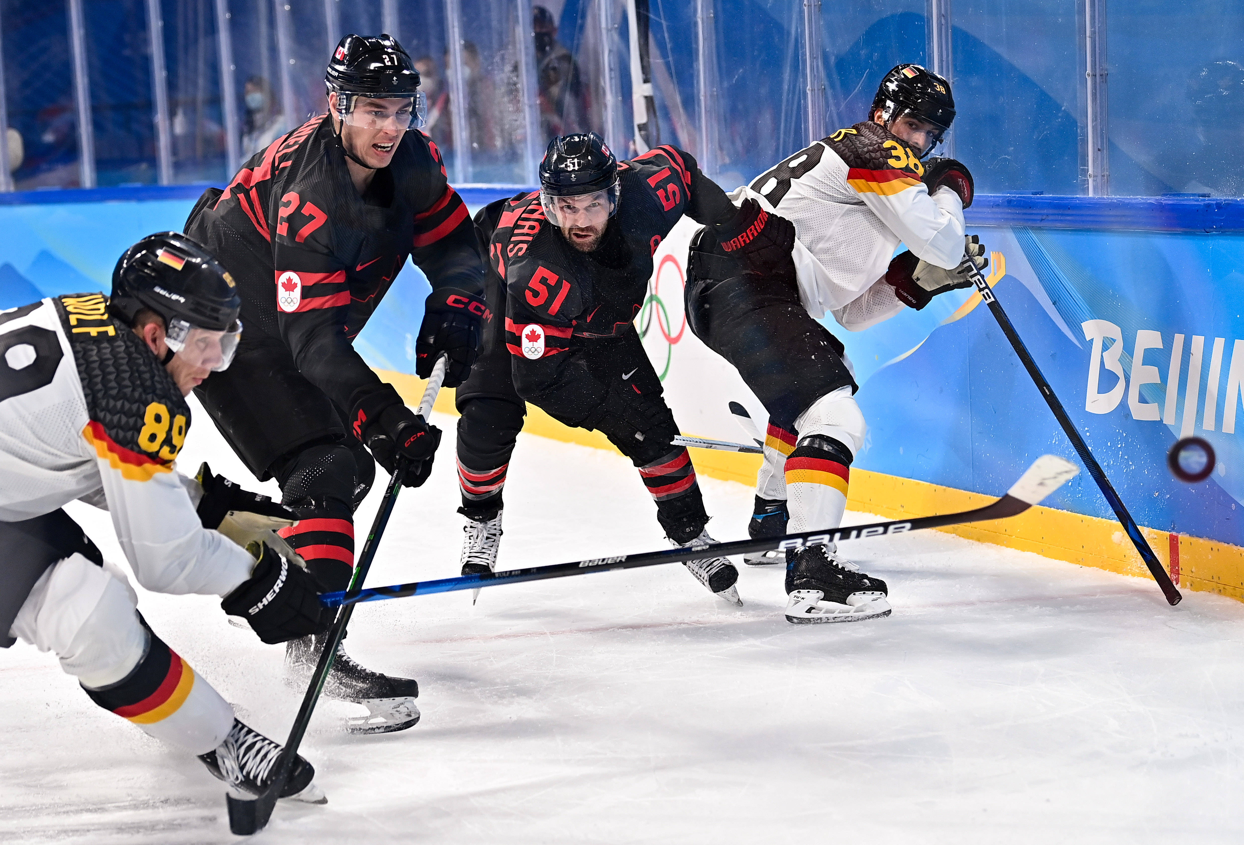 西亚卡姆新星重返赛场表现突出，加拿大队前途光明！